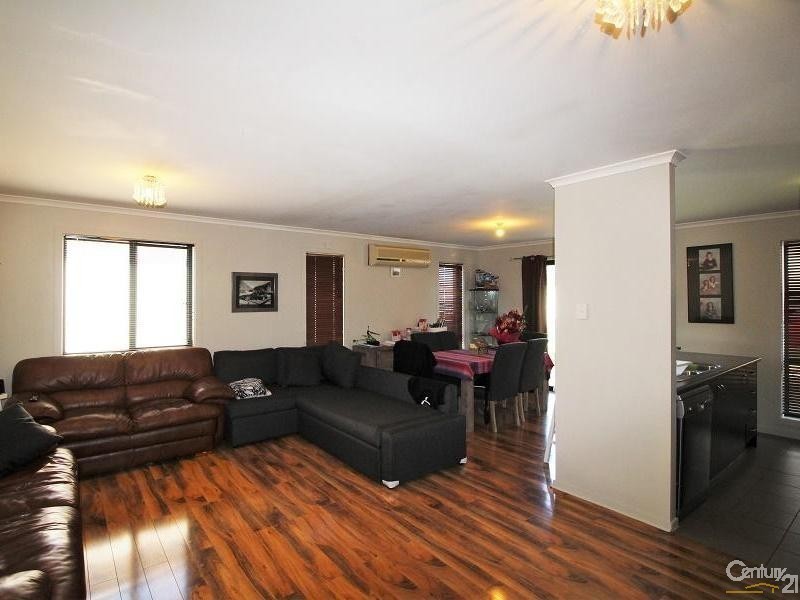 8  Blue Bay Avenue, Aldinga Beach SA 5173