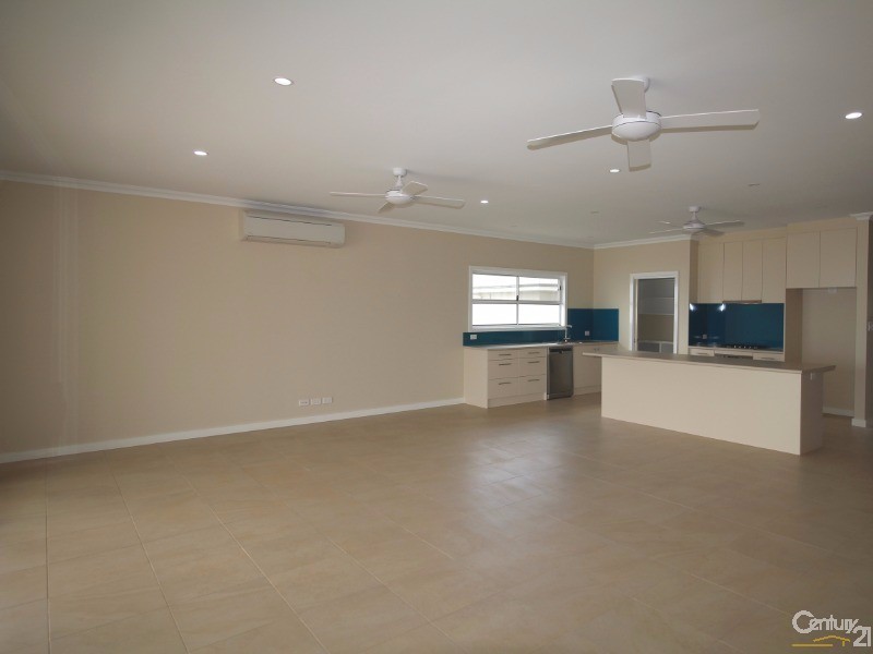 173 Esplanade, Aldinga Beach SA 5173