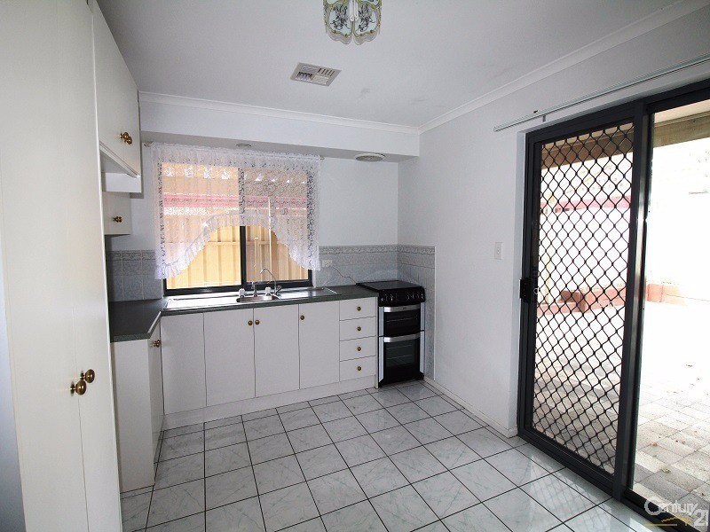 25 Shoalwater Close, Seaford Rise SA 5169