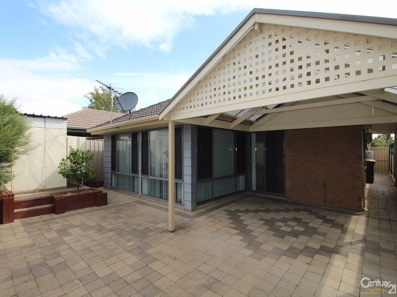 25 Shoalwater Close, Seaford Rise SA 5169