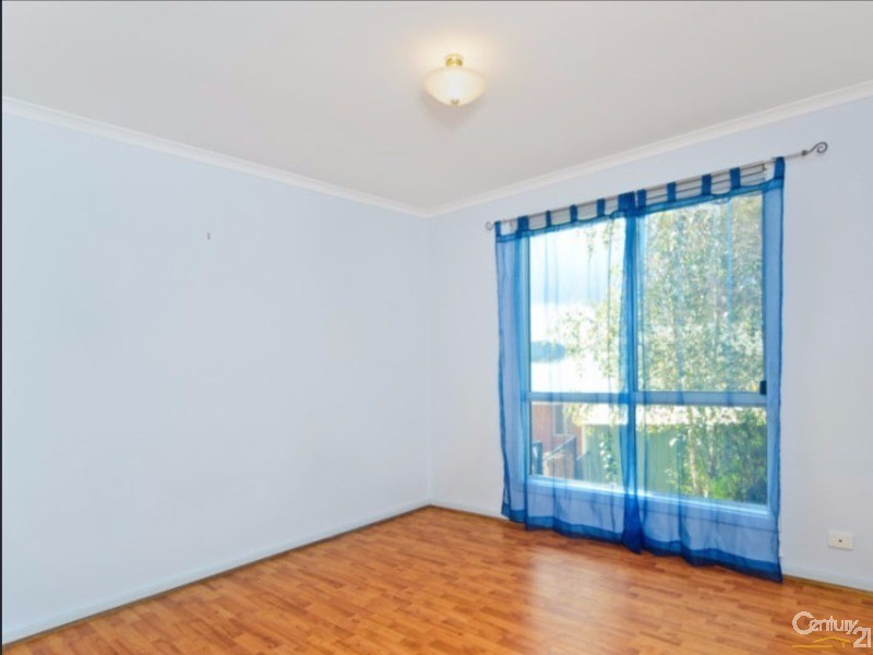 11 Sturt Place, Mount Compass SA 5210