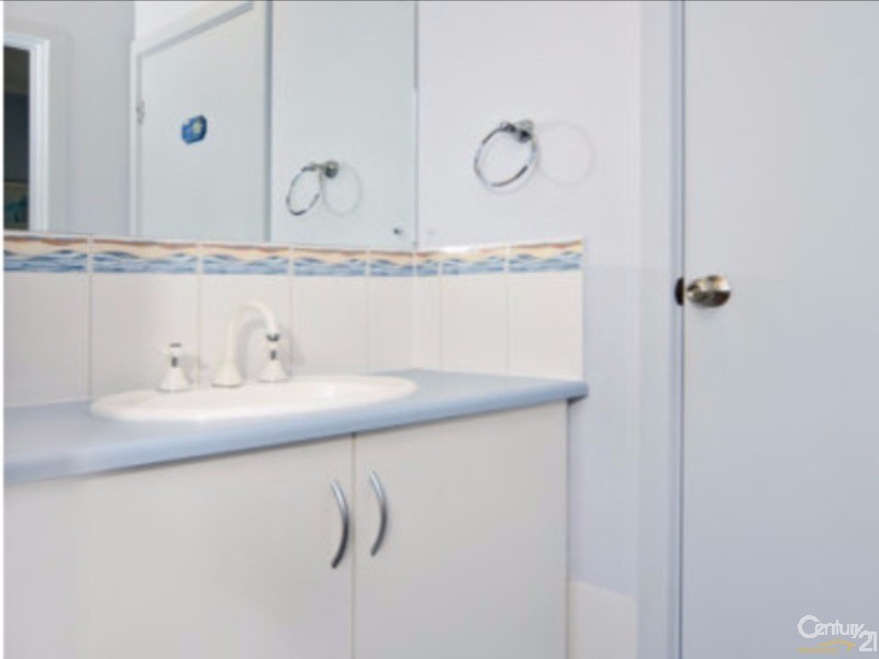 11 Sturt Place, Mount Compass SA 5210