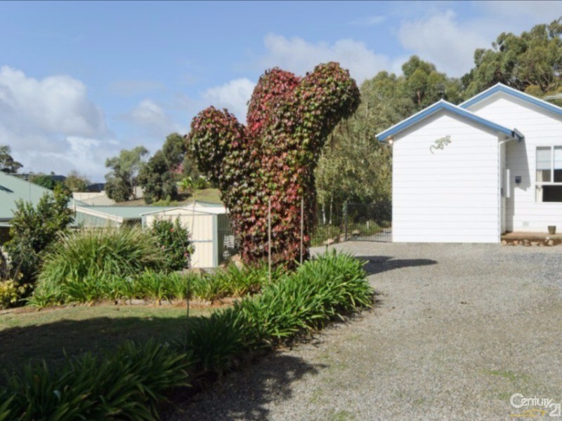 11 Sturt Place, Mount Compass SA 5210