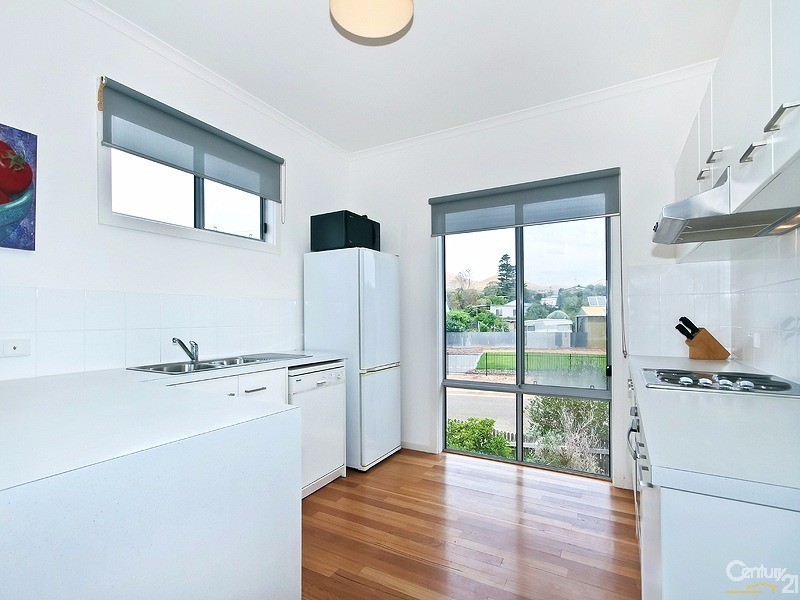 1 Gisborne Avenue, Sellicks Beach SA 5174