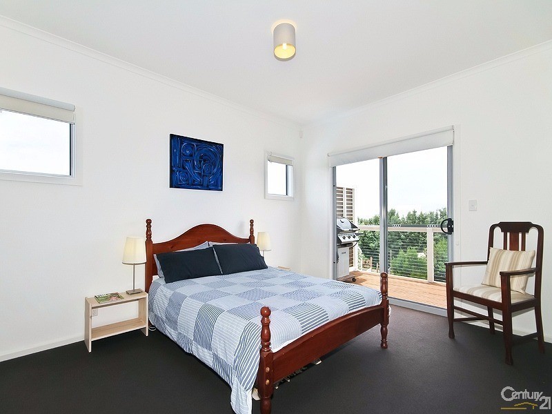 1 Gisborne Avenue, Sellicks Beach SA 5174