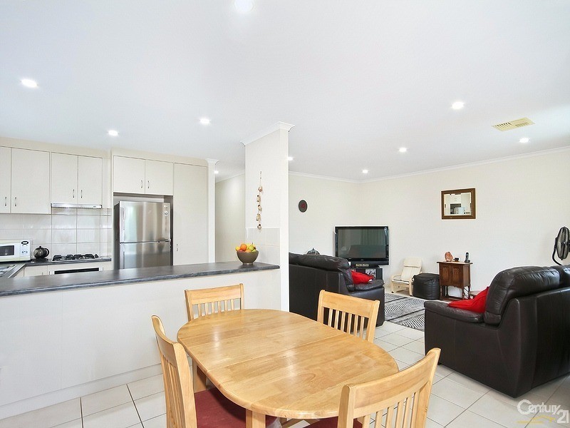 10 Aquamarine Avenue, Aldinga Beach SA 5173