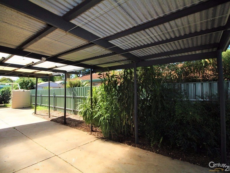 2 Alveston Avenue, Huntfield Heights SA 5163