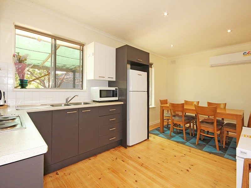 19 Irving Road, Aldinga Beach SA 5173