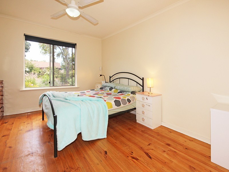 19 Irving Road, Aldinga Beach SA 5173