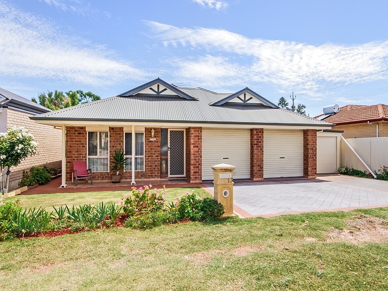 13 Seaview Street, Aldinga Beach SA 5173