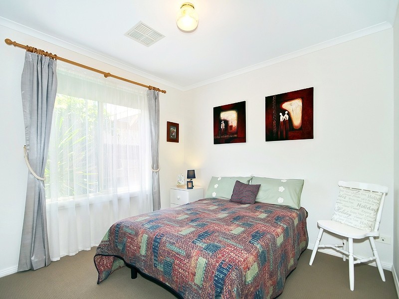 13 Seaview Street, Aldinga Beach SA 5173