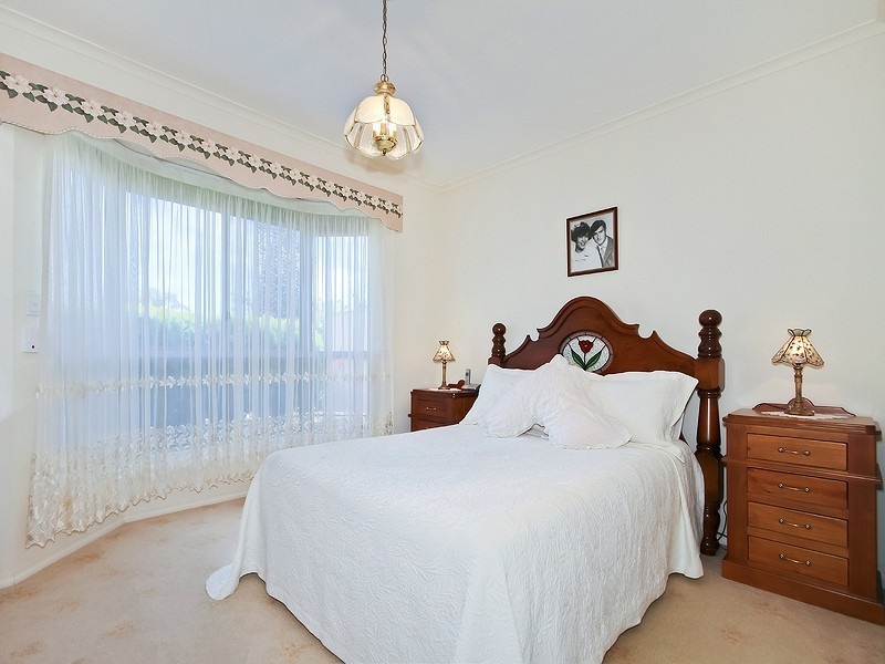 11 Barbados Drive, Seaford Rise SA 5169