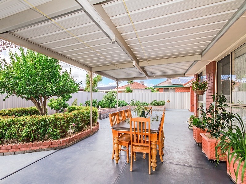 11 Barbados Drive, Seaford Rise SA 5169