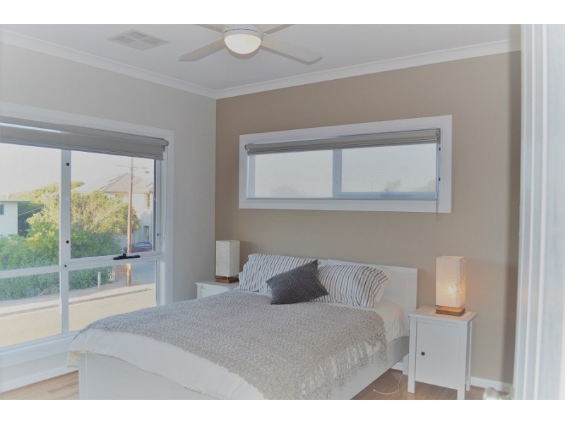2 Wellington Avenue, Sellicks Beach SA 5174