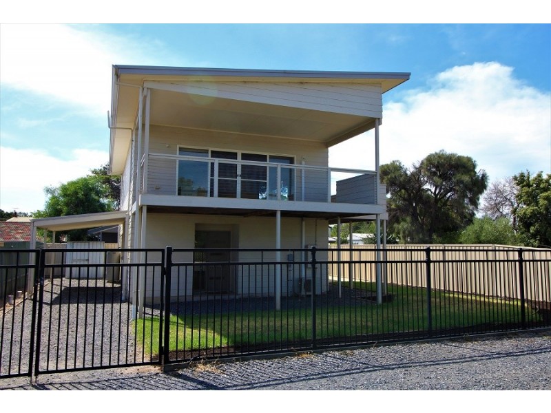 11 Symonds Street, Aldinga Beach SA 5173