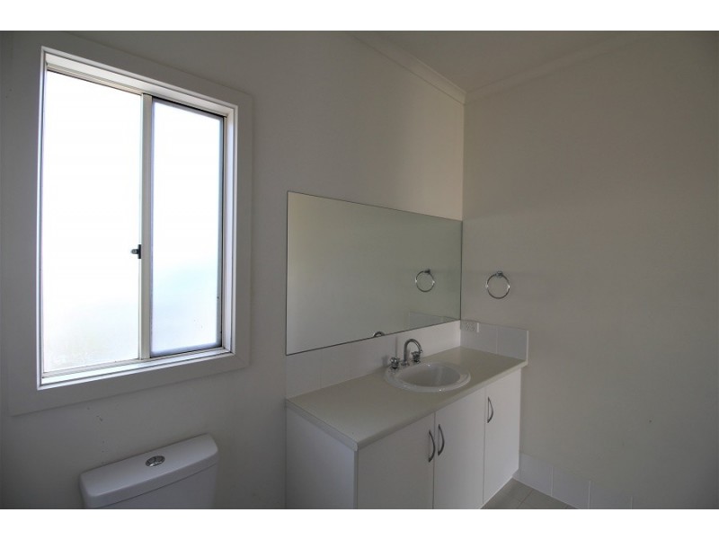 11 Symonds Street, Aldinga Beach SA 5173