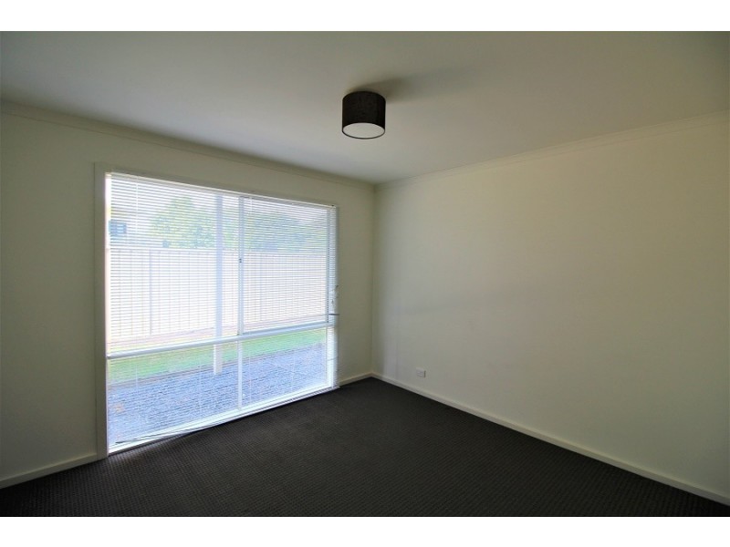 11 Symonds Street, Aldinga Beach SA 5173