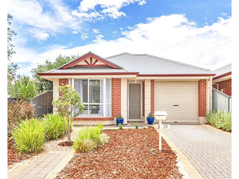 29 Whinnerah Avenue, Aldinga Beach SA 5173