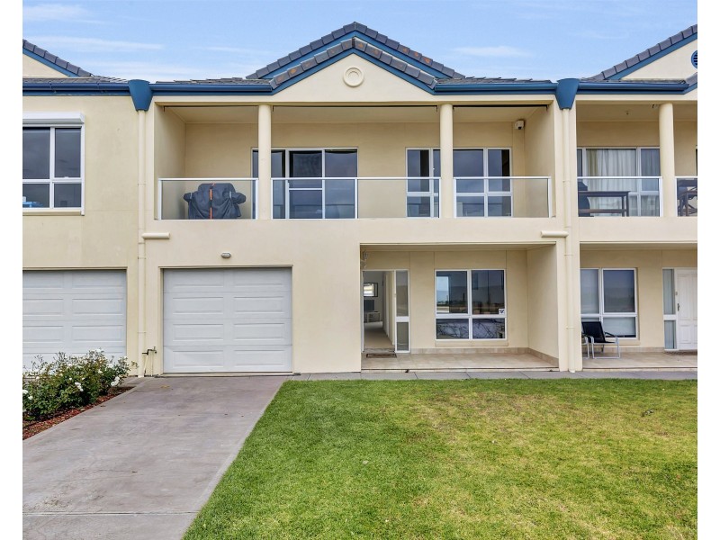 2/65 Esplanade, Aldinga Beach SA 5173