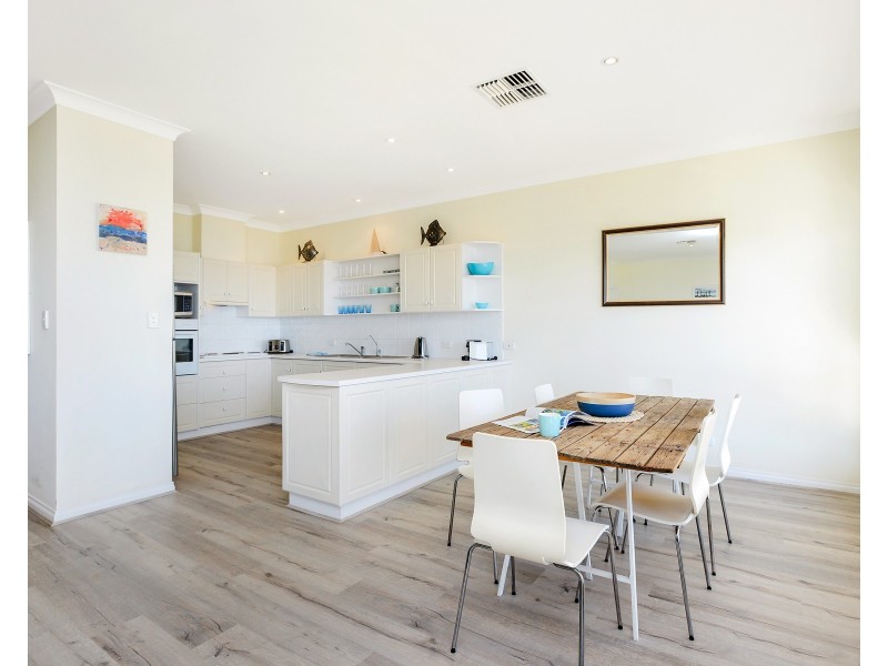 2/65 Esplanade, Aldinga Beach SA 5173