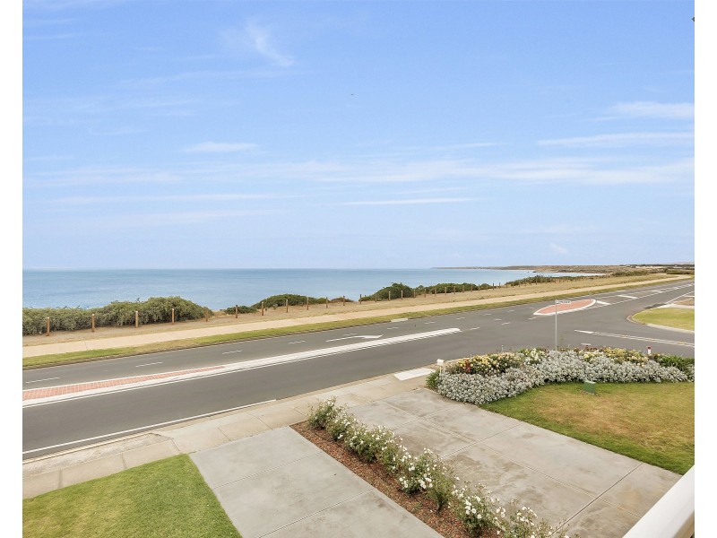 2/65 Esplanade, Aldinga Beach SA 5173