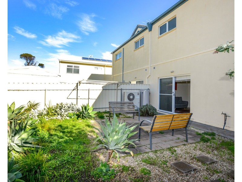 2/65 Esplanade, Aldinga Beach SA 5173