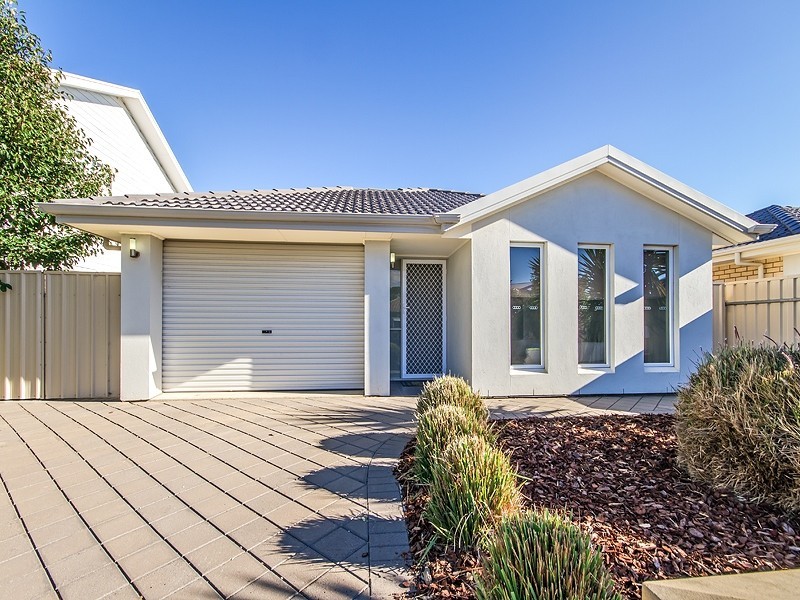 10A Thomas Street, Aldinga Beach SA 5173
