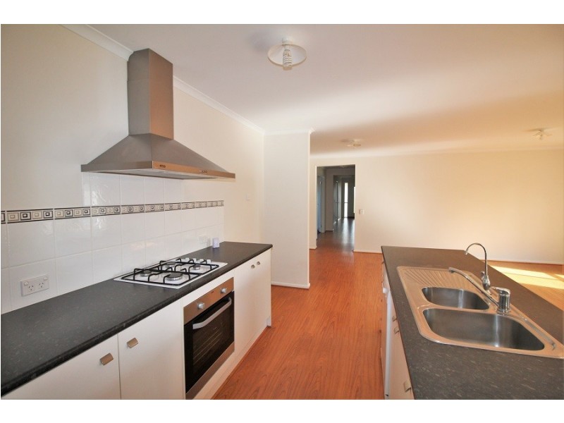 27 Halcyon Circuit, Aldinga Beach SA 5173