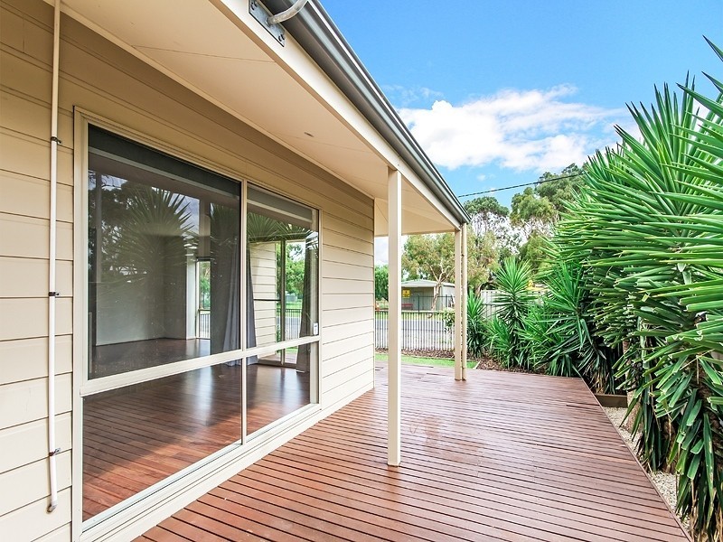 8 John Street, Aldinga Beach SA 5173