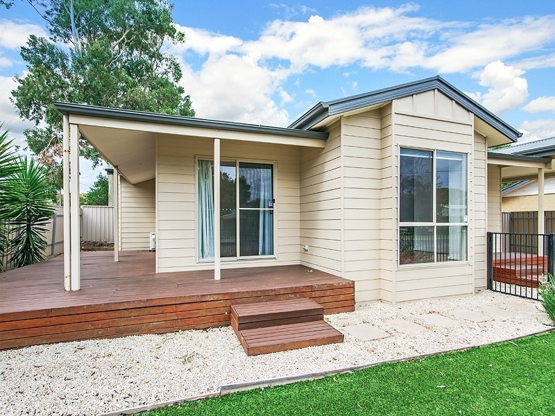 8 John Street, Aldinga Beach SA 5173