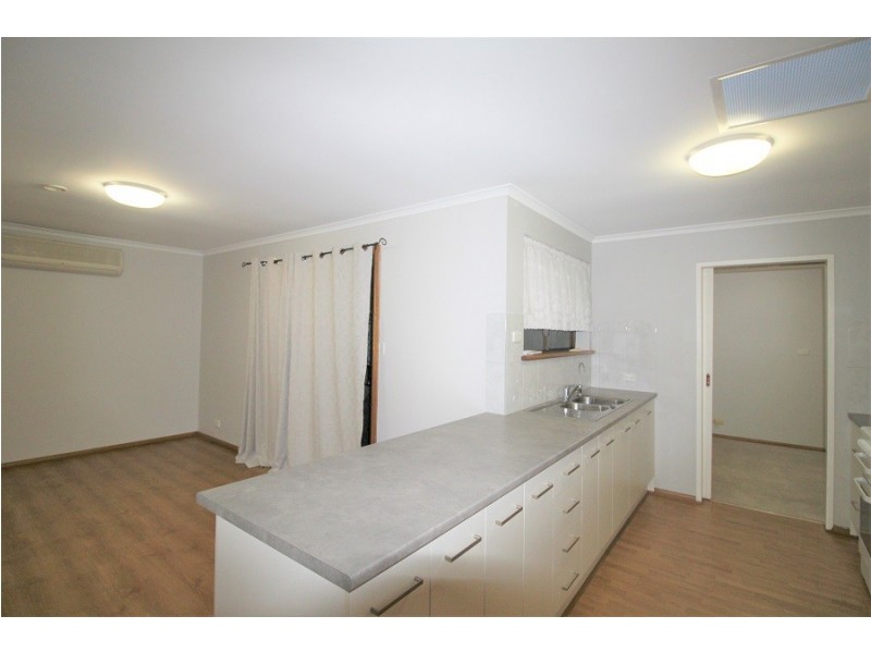 37 Quinliven Road, Port Willunga SA 5173