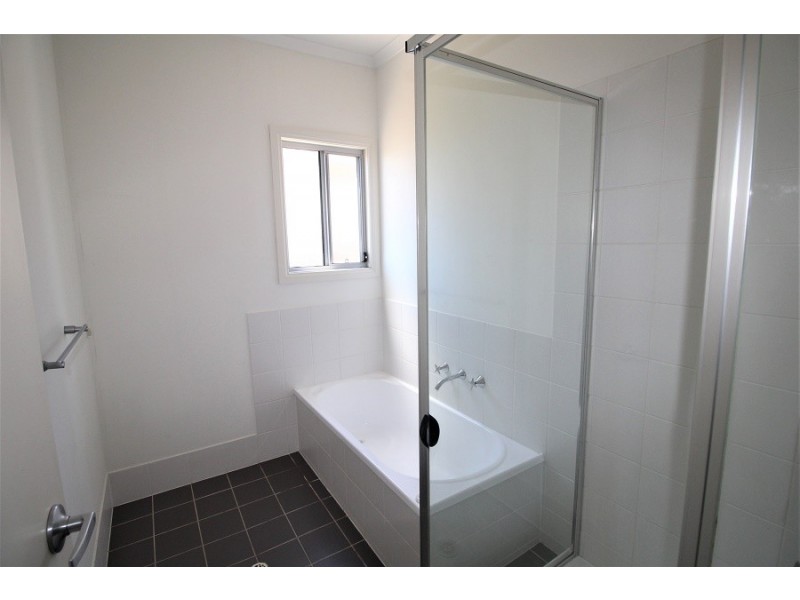 49 Croser Avenue, Aldinga Beach SA 5173