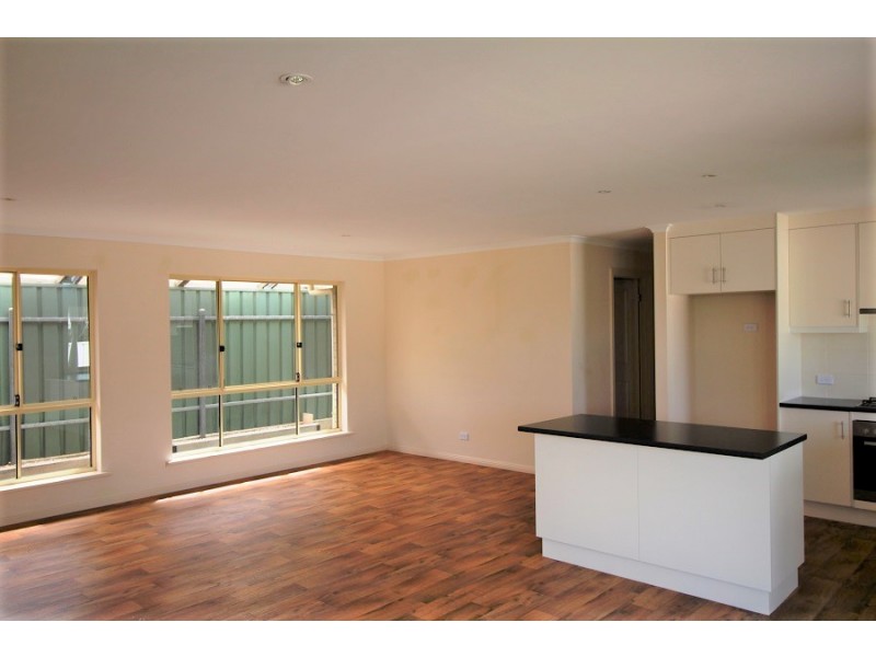 11A Thomas Street, Aldinga Beach SA 5173