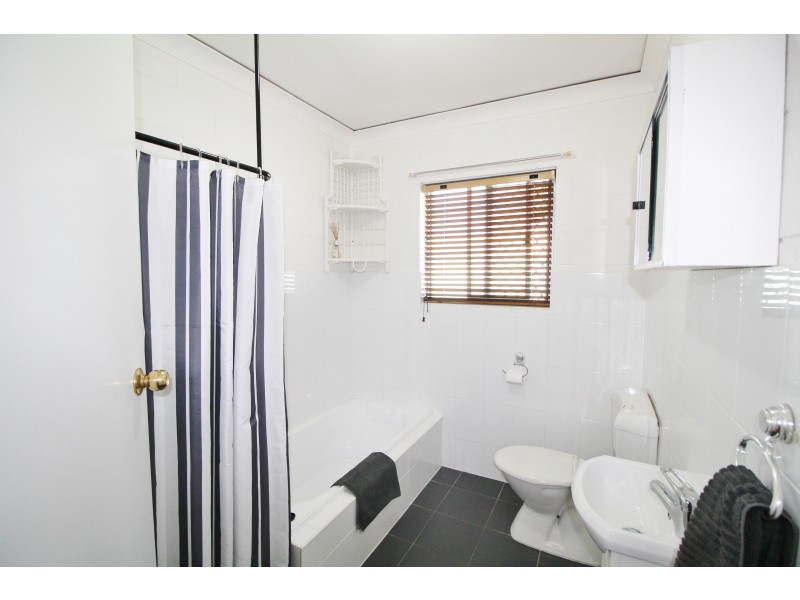 1/2 Sedunary Road, Morphett Vale SA 5162