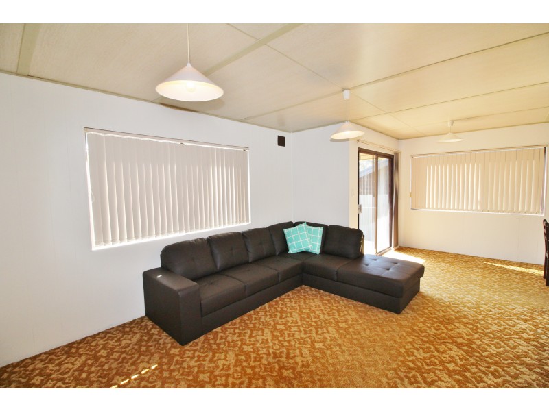 4 John Street, Aldinga Beach SA 5173