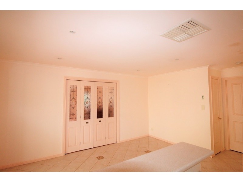 9 Aubrey Drive, Willunga SA 5172