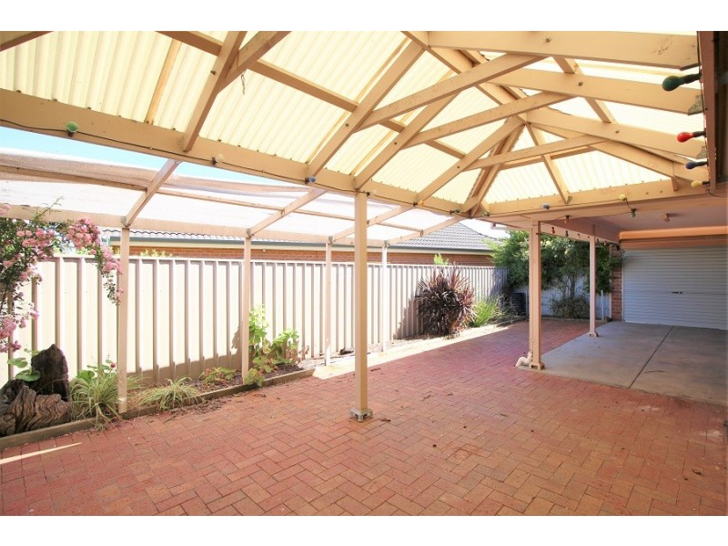 9 Aubrey Drive, Willunga SA 5172