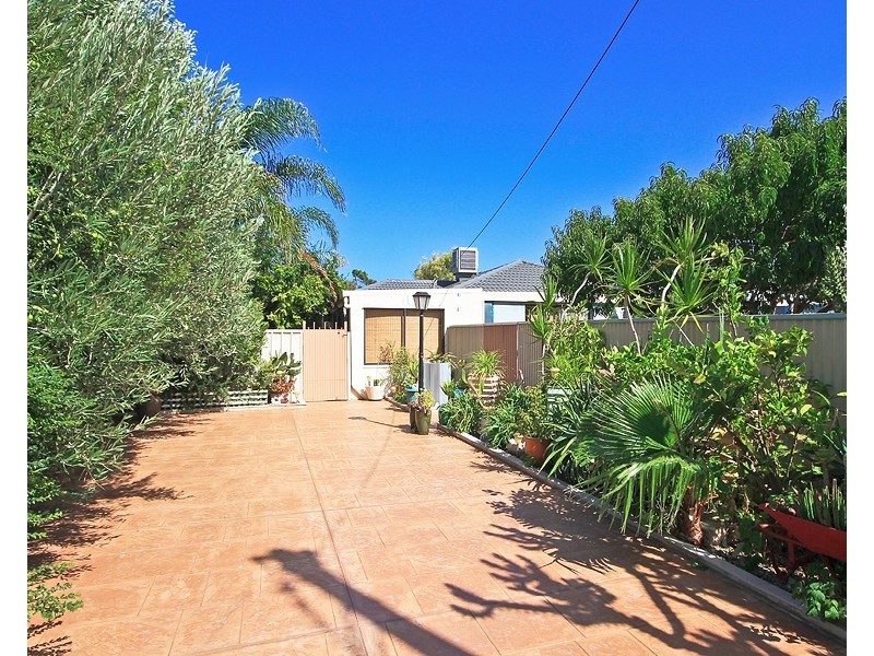 28 Irving Road, Aldinga Beach SA 5173