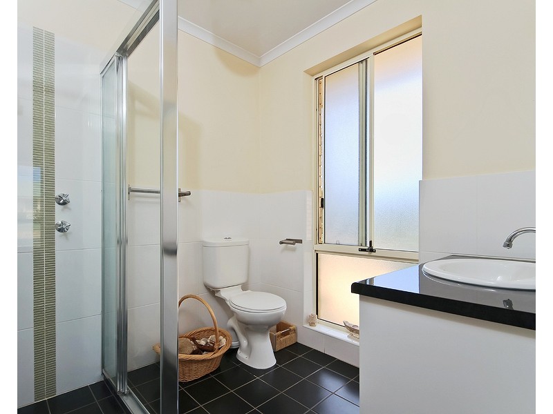 4 Azure Place, Aldinga Beach SA 5173