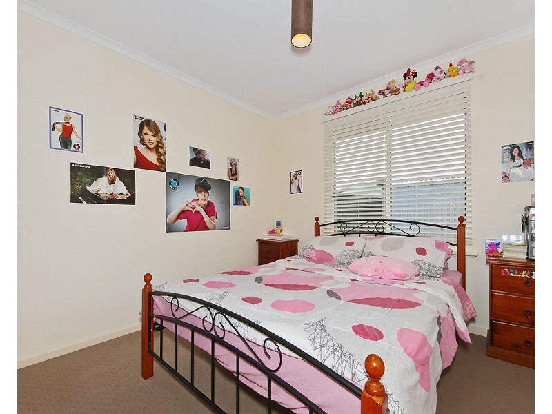 4 Azure Place, Aldinga Beach SA 5173