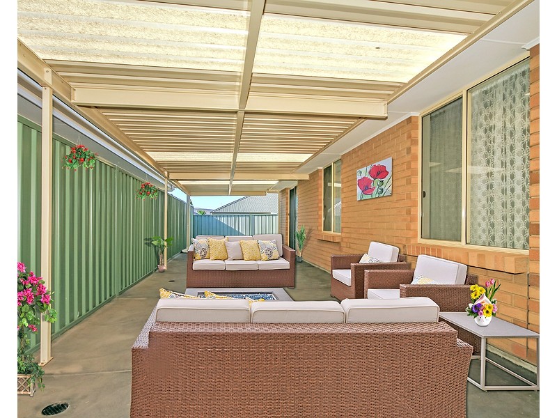 16 Sapphire Way, Aldinga Beach SA 5173