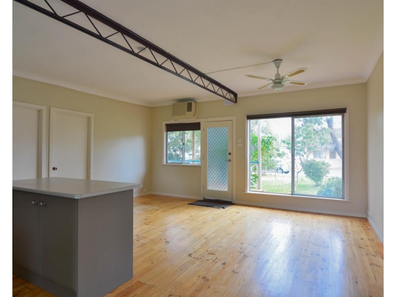 8  Wellington Avenue, Sellicks Beach SA 5174