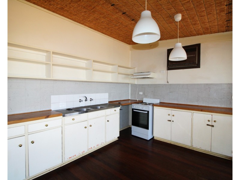 14 Esplanade, Sellicks Beach SA 5174