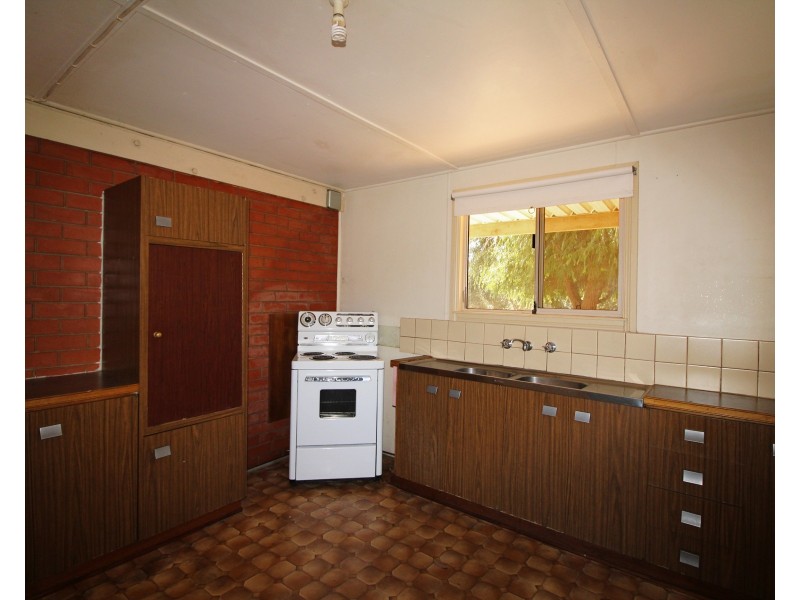 14 Esplanade, Sellicks Beach SA 5174