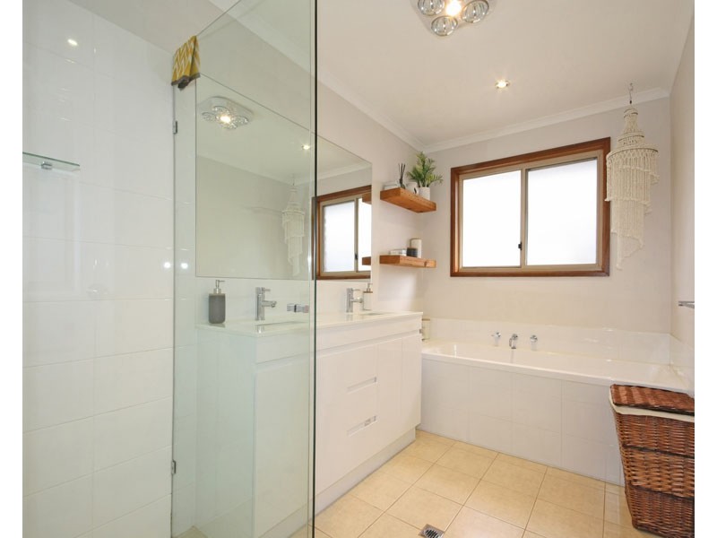 41 Smugglers Drive, Seaford Rise SA 5169