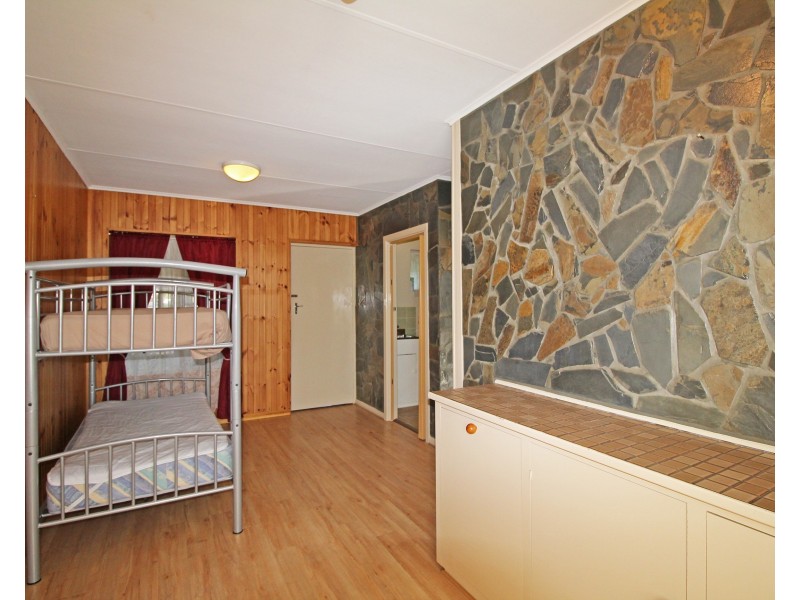 8 Quinliven Road, Aldinga Beach SA 5173