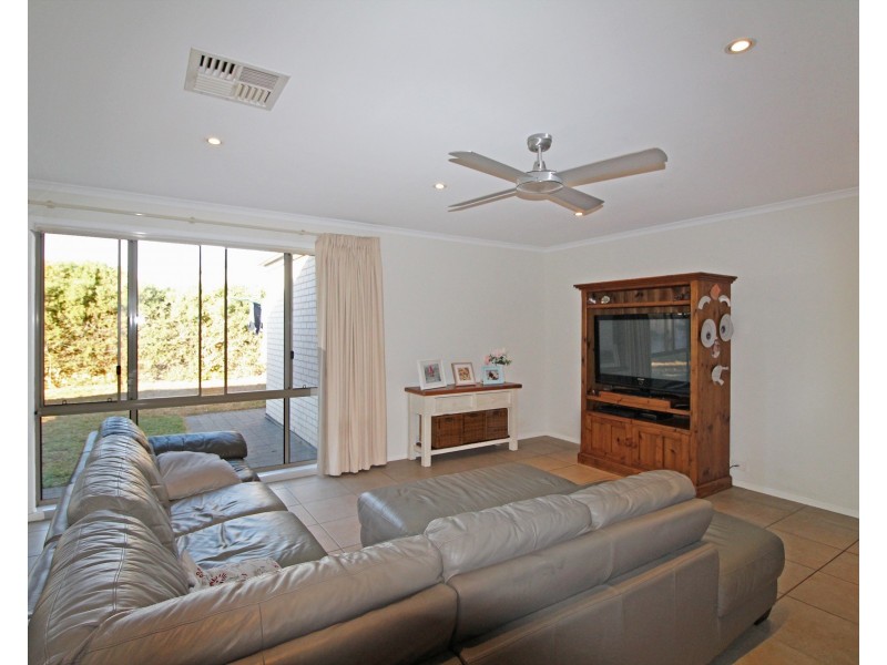 4 Kipsy Street, Aldinga Beach SA 5173
