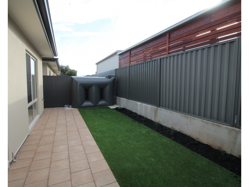 5/33-35 Harvey Crescent, Aldinga Beach SA 5173