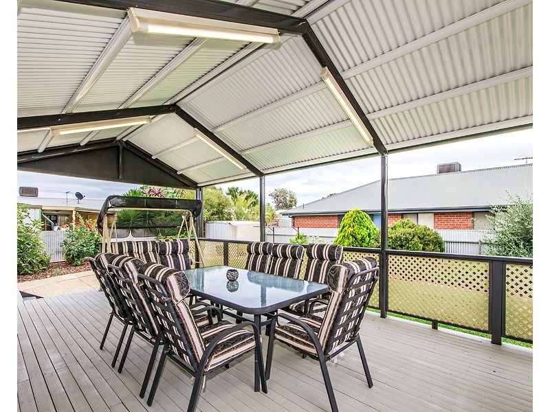 37 Gordon Street, Aldinga Beach SA 5173