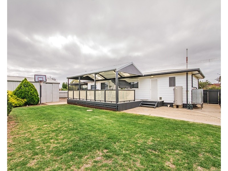 37 Gordon Street, Aldinga Beach SA 5173